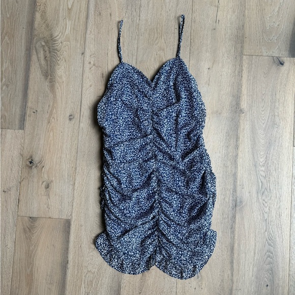 Lulu’s Ruched Floral Mini Dress - Picture 3 of 4